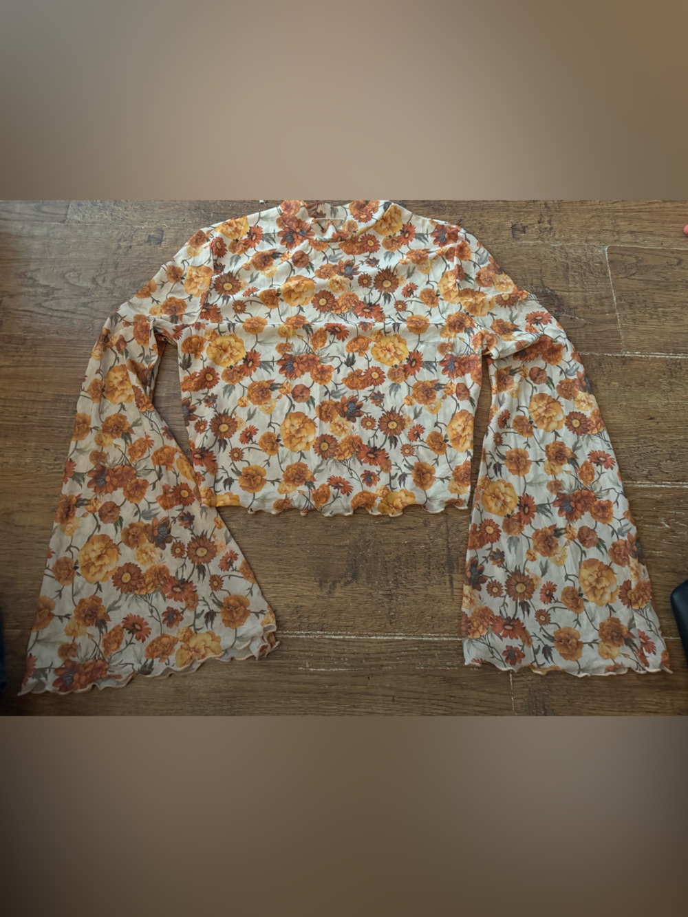 Floral Bell Sleeve Mock Neck Crop Top retro hippy sunflowers w/ bonus black top